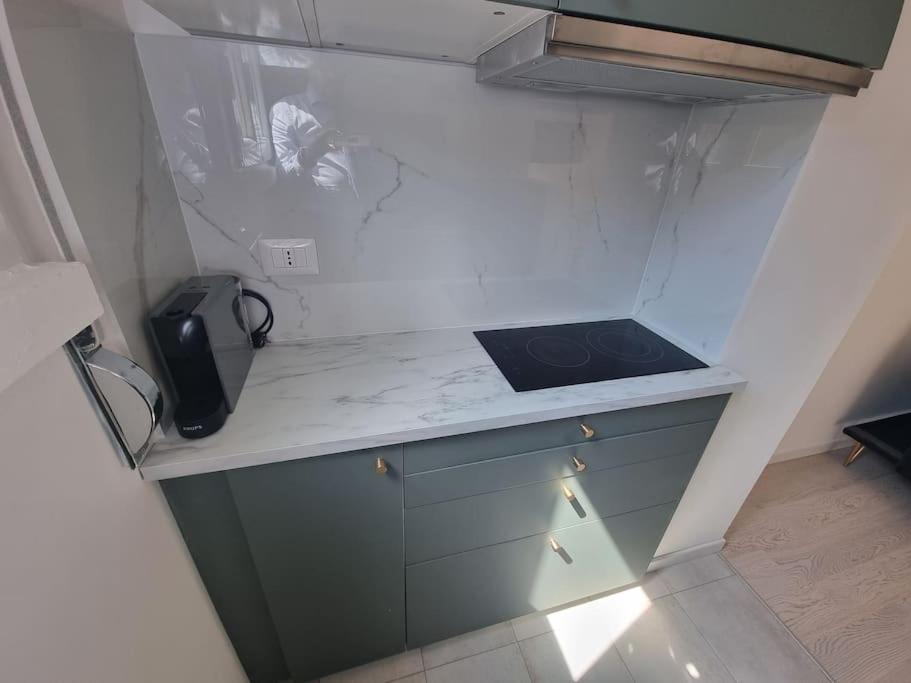 Milan New Apartment In Lively Central Area מראה חיצוני תמונה